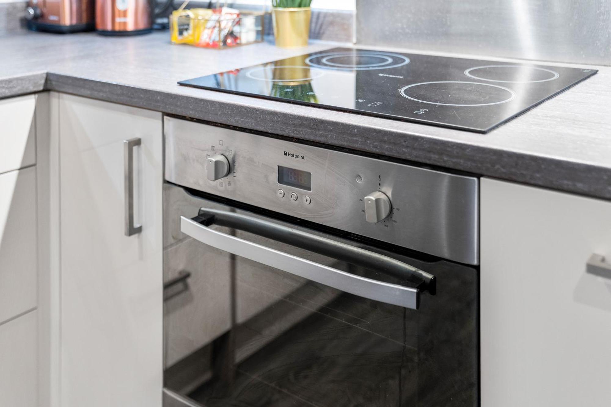 New Luxe Apartment - Secure Parking - Birmingham City Centre - Netflix - Wifi - Top Rated - 54M 外观 照片