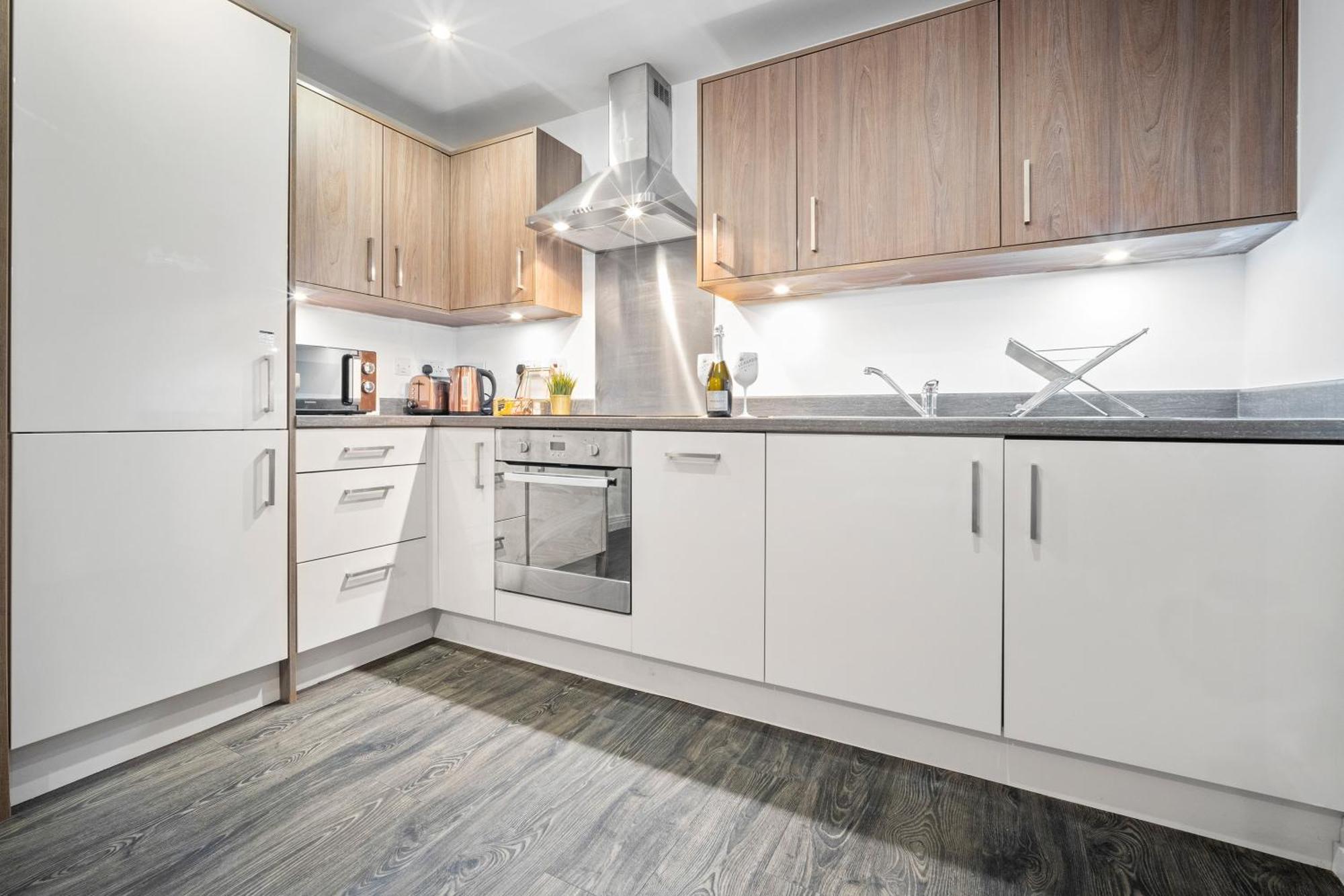 New Luxe Apartment - Secure Parking - Birmingham City Centre - Netflix - Wifi - Top Rated - 54M 外观 照片